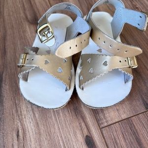 Sun San sweethearts size 7